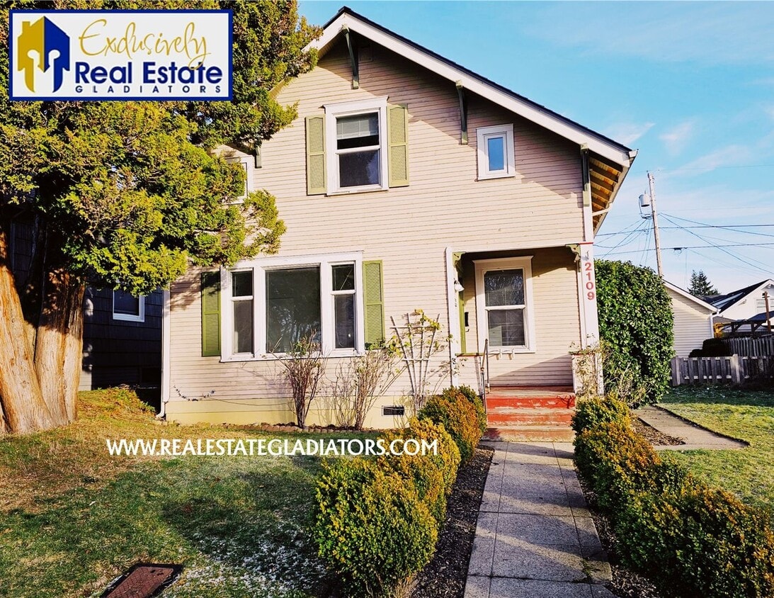 2109 Rainier Ave, Everett, WA 98201 House Rental in Everett, WA