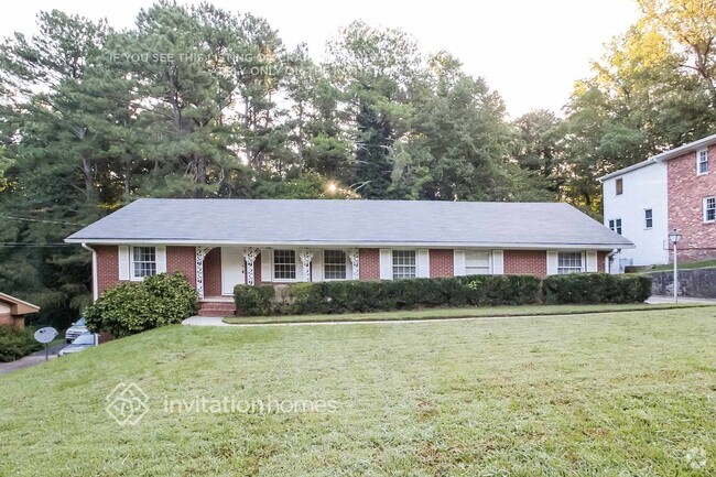 Building Photo - 1599 Knob Hill Dr NE
