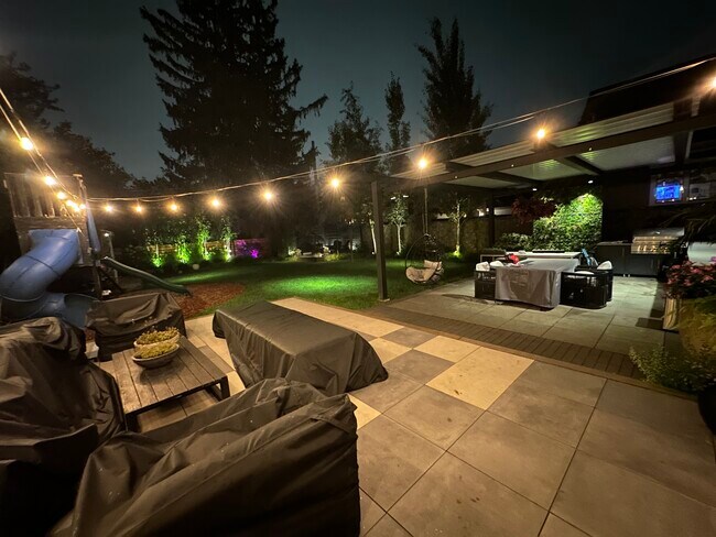 Foto del edificio - 619 Grant Ave