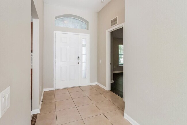 Building Photo - 749 Nodding Shade Dr