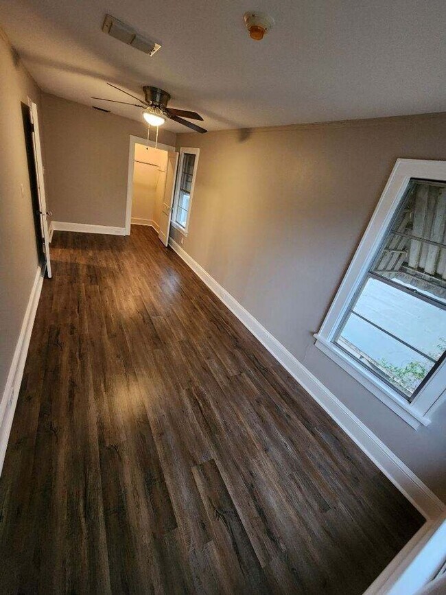 Foto del edificio - 149 Merrick St