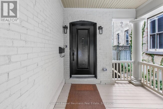 Building Photo - 41 Liverpool St