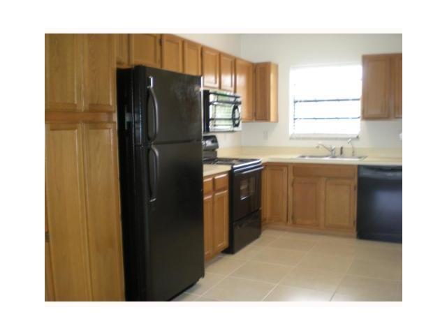 Foto del edificio - 320 Norwood Terrace