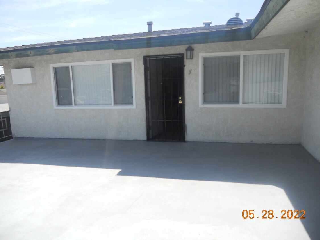 Primary Photo - 1420 W 179th St