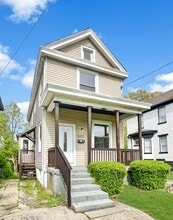 Building Photo - 3427 Woodburn Ave