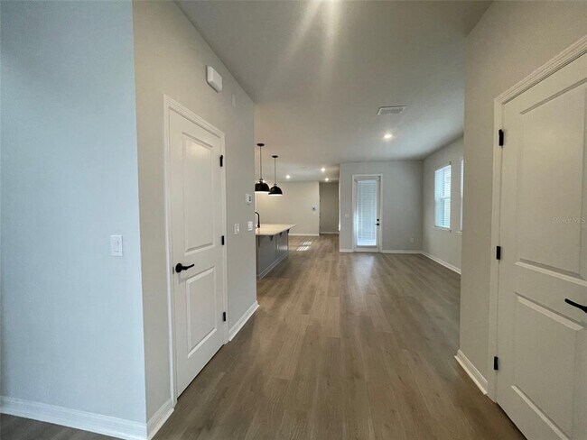 Foto del edificio - 9328 Hartline Wy