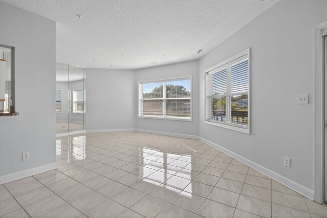 Foto del edificio - Salt Ponds