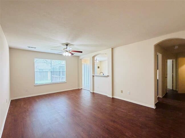 Foto del edificio - 20423 White Poplar Dr