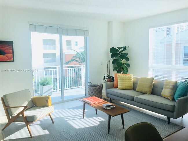 Foto del edificio - 7270 SW 89th St