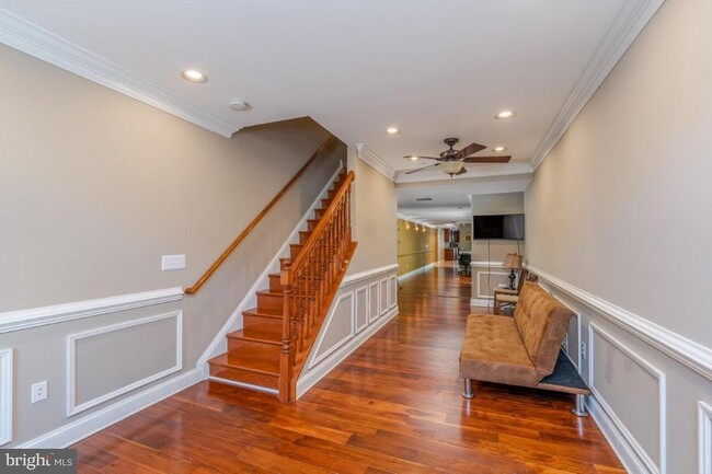 Building Photo - 316 Albemarle St