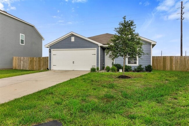 Building Photo - 5502 Sapphire Lagoon Rd
