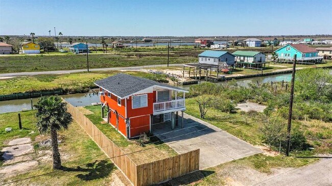 Foto del edificio - Waterfront Property