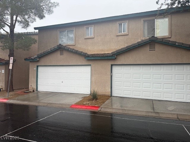 Primary Photo - 5250 Souvenir Ln