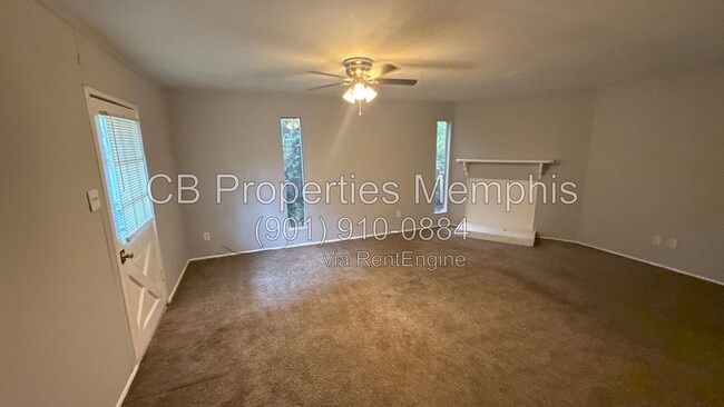 Building Photo - 3032 Queensgate Ave