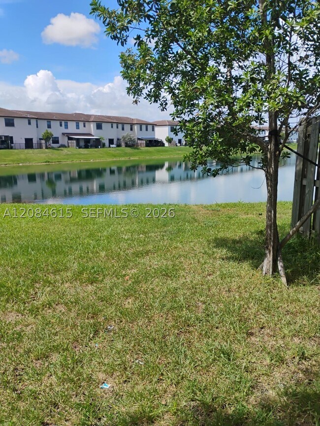 Foto del edificio - 9944 SW 228th Terrace