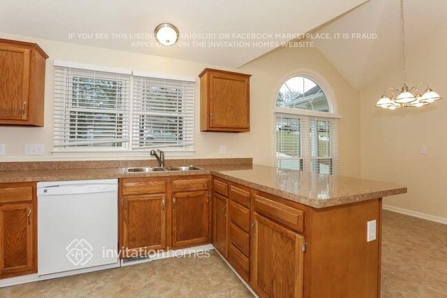 Foto del edificio - 200 Edgewater Dr NW