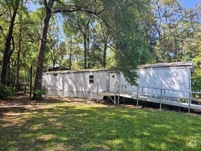 Building Photo - 11280 SW 186th Cir