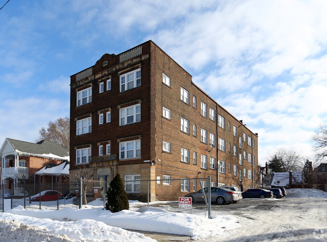 Primary Photo - 1847 E 87th St