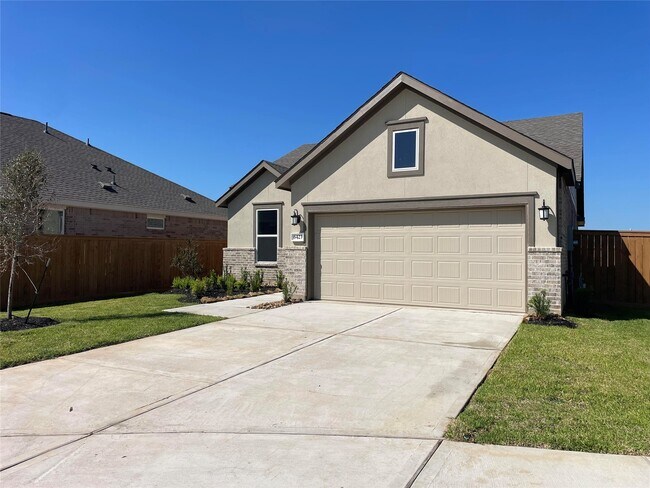 Building Photo - 6423 Symphony Wave Dr