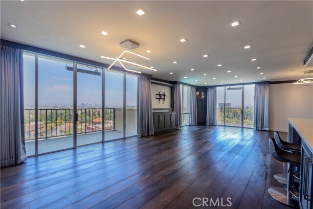 Foto del edificio - 2160 Century Pk E