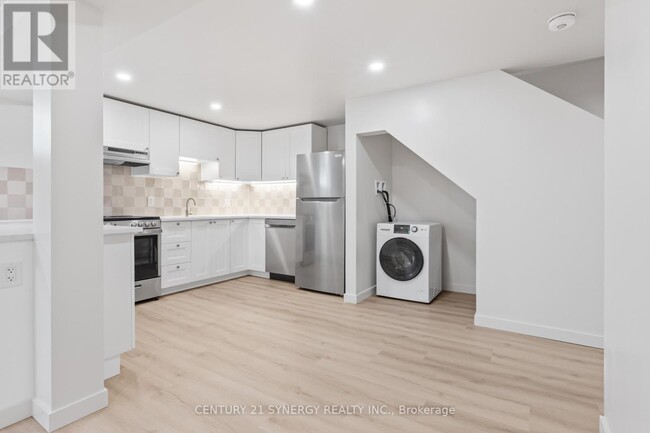 Building Photo - 93C Tarquin Crescent