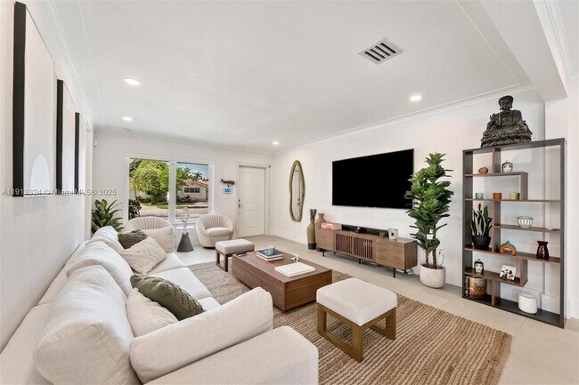 Foto del edificio - 45 Palermo Ave