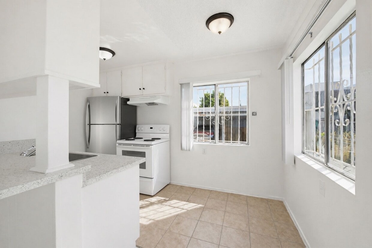 Photo - 1224 Normandie Ave