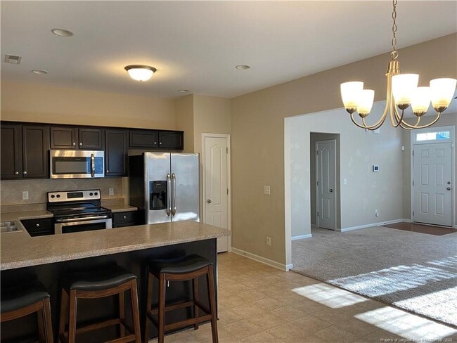 Foto del edificio - 249 English Oak Dr