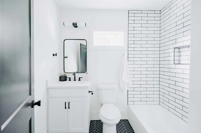 Foto del edificio - 2276 Sutton St SE