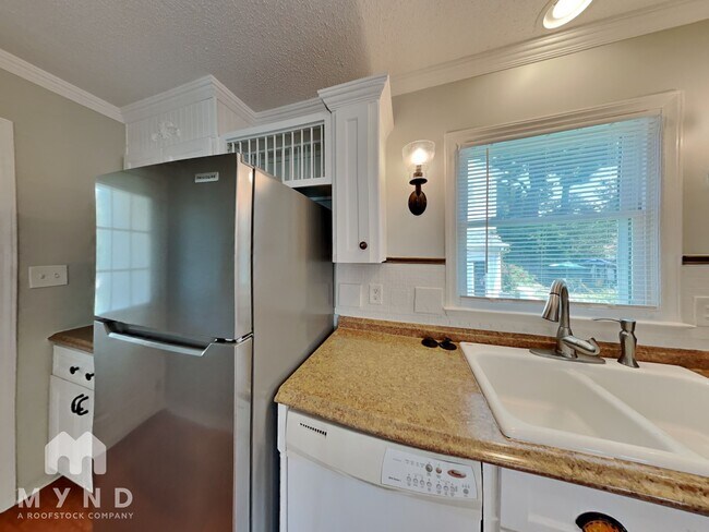 Foto del edificio - 4012 Iron Horse Rd