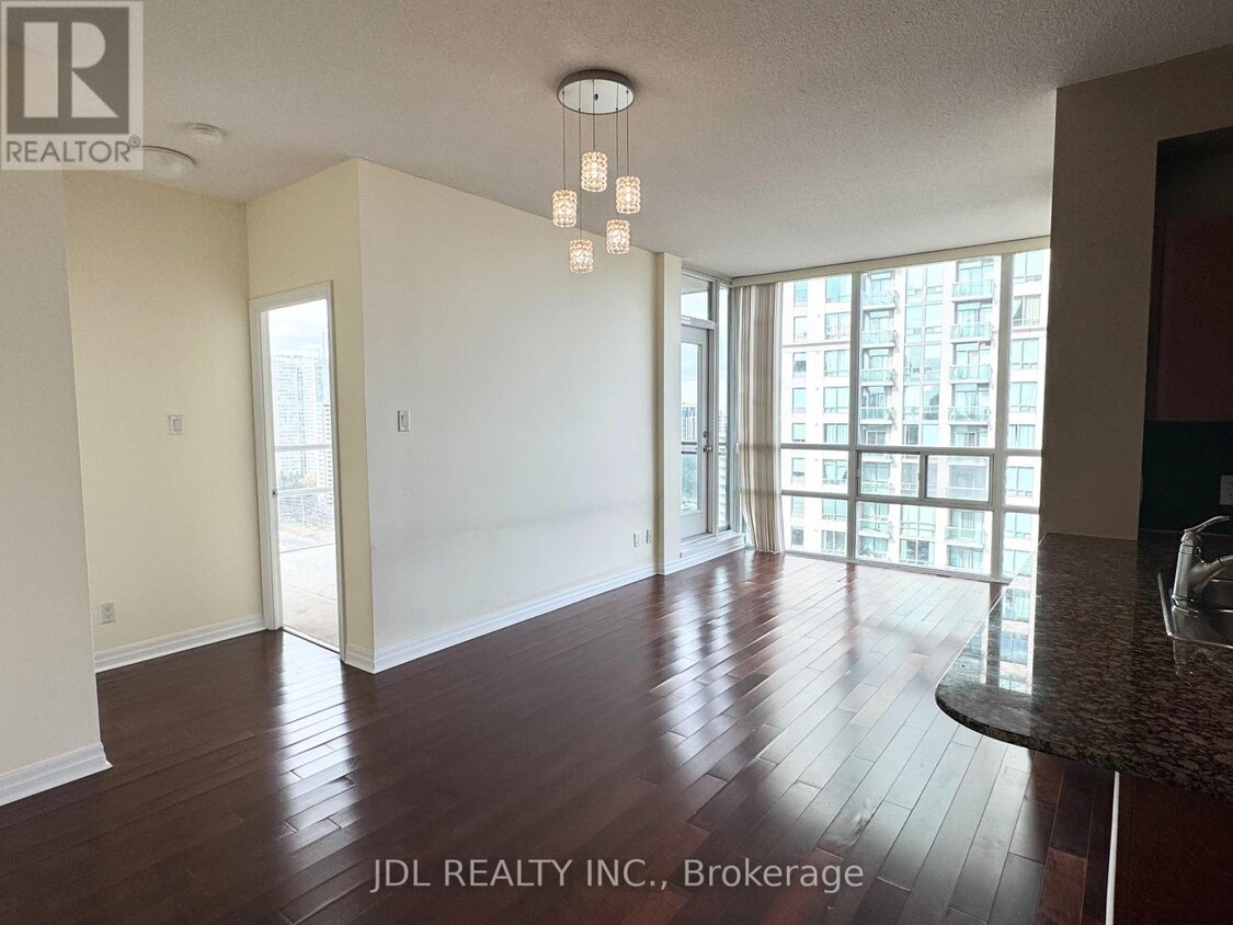 Photo principale - 3515-3515 Kariya Dr