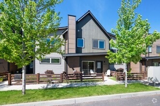 Building Photo - 2873 NW Elm Ave