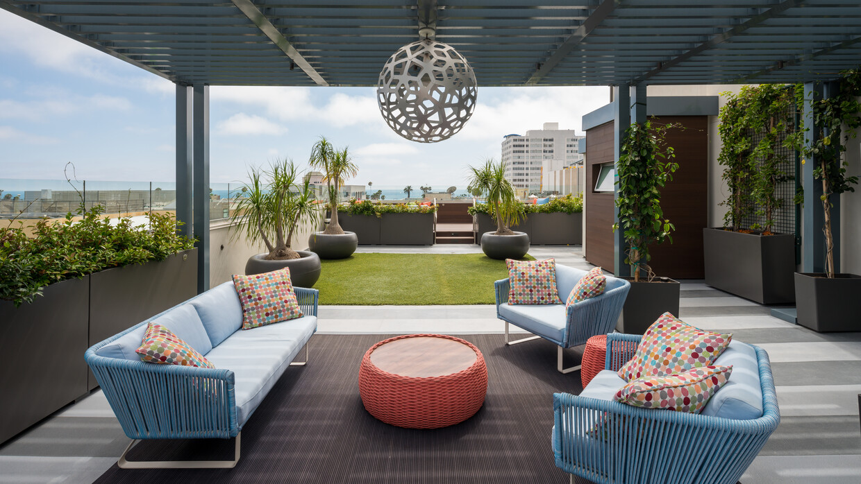 Terraza con patio - Residences on Third Street Promenade