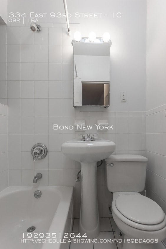 Building Photo - E 93RD STUDIO! ASAP MOVE IN.