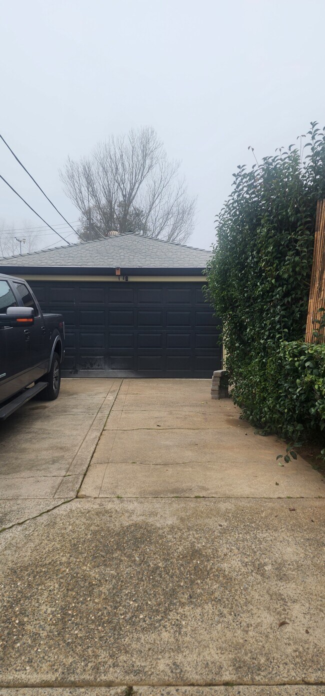 Foto del edificio - 3438 Marjorie Way