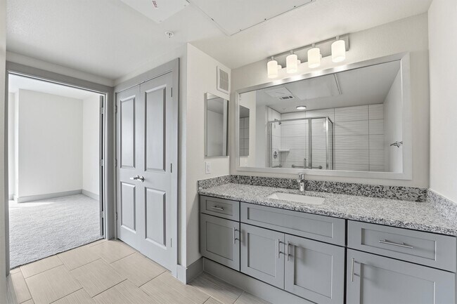Building Photo - 6955 Turtlewood Dr