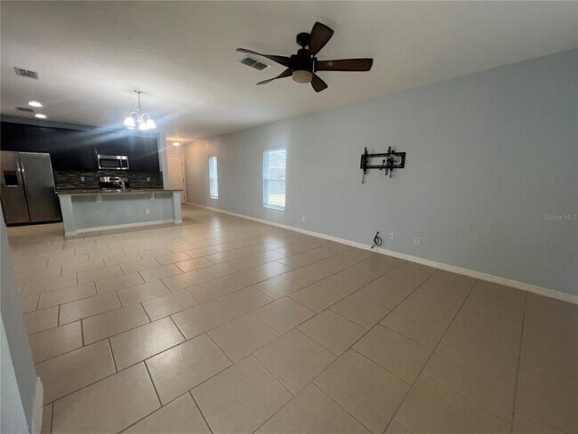 Building Photo - 1200 Pensacola Ct