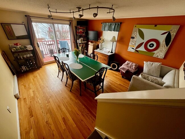 Building Photo - 250 Congress Ave