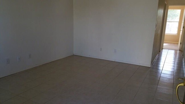 Building Photo - 4009 Tierra Inez Pl