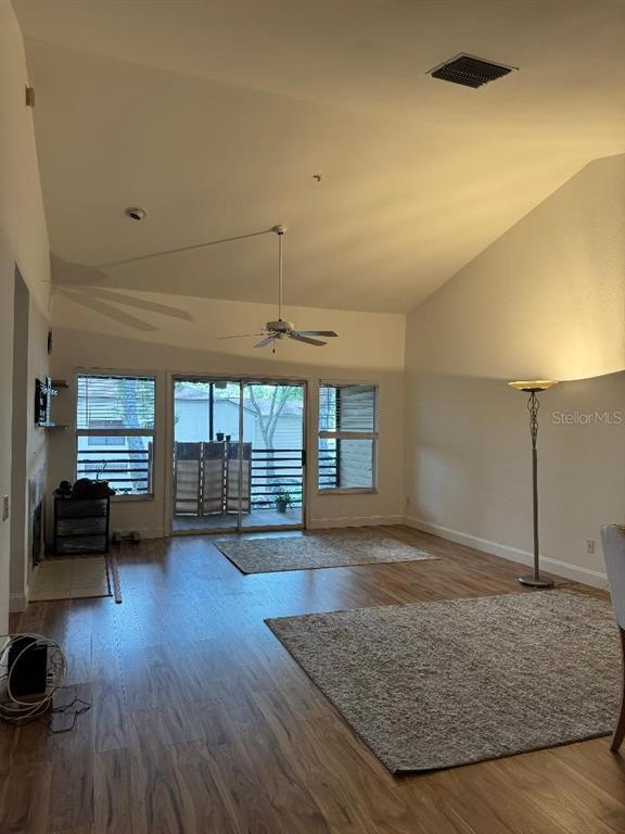 Foto del edificio - 3011 Cottage Grove Ct