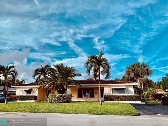 Foto del edificio - 2707 NE 32nd St