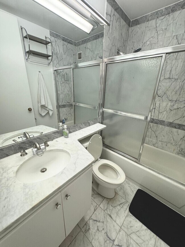 Foto del edificio - 500 W 43rd St