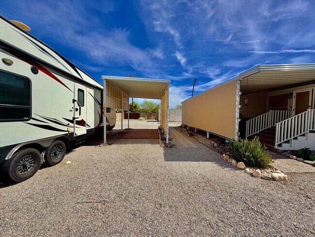 Foto del edificio - 14572 E 48th Dr