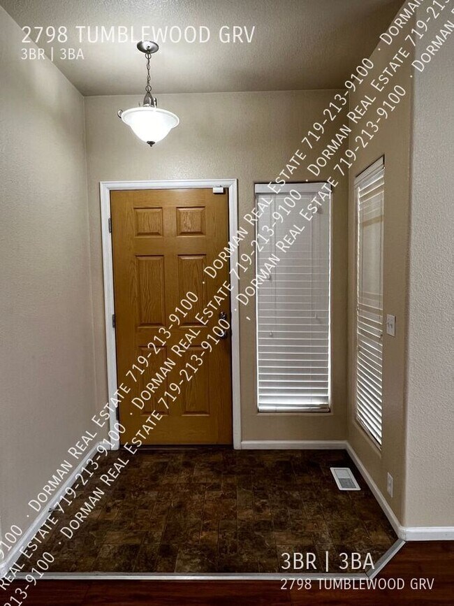 Foto del edificio - 2798 Tumblewood Grove