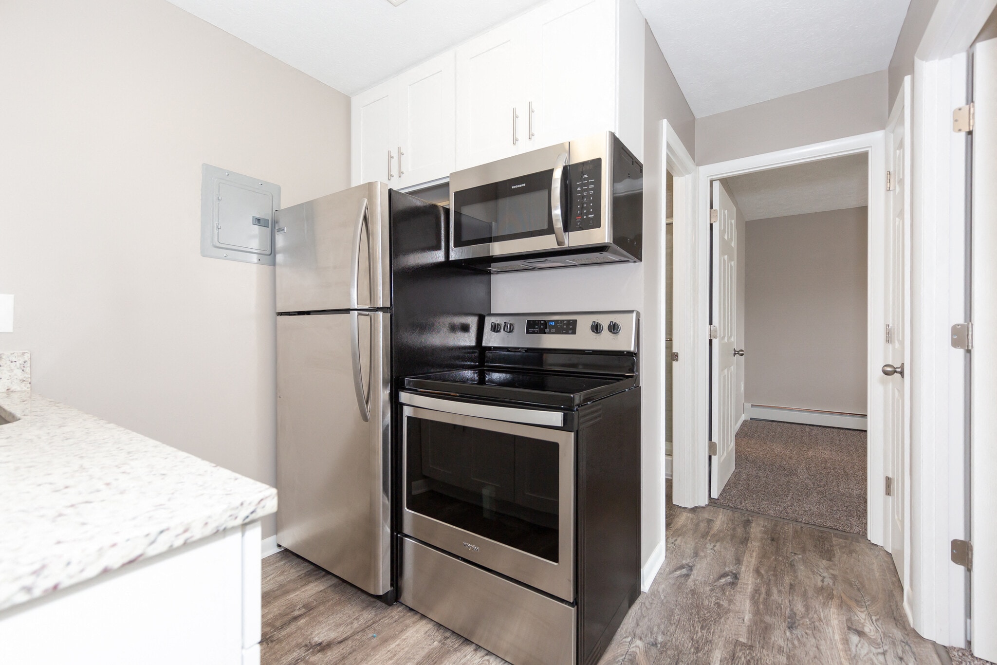 Beechmont Towers – photo 5