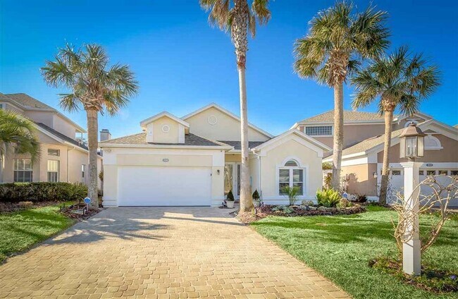 Building Photo - 208 Somerset Ct