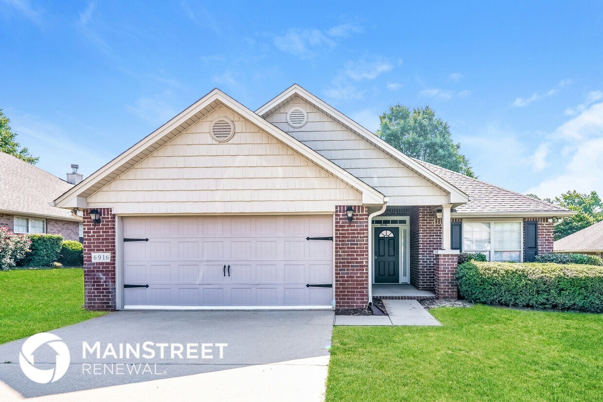 Foto principal - 6916 Meadow Ridge Dr