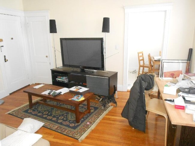 Photo - 36 Quint Ave Apartment