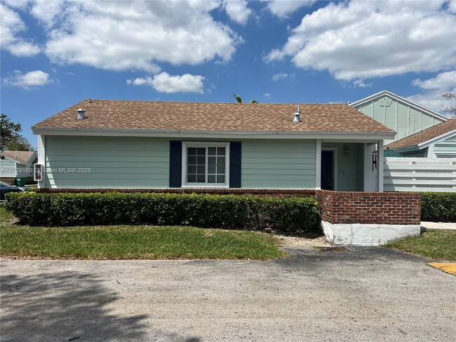 Building Photo - 13760 SW 147th Cir Ln