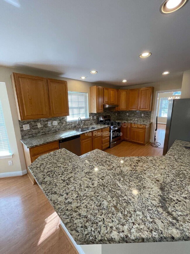 Foto del edificio - 20329 Berry Cir